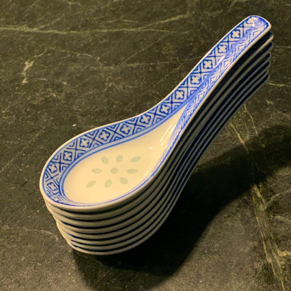 PORCELAIN SOUP SPOONS | Set of 6 | Rice Grain Pattern Blue & White Spoons